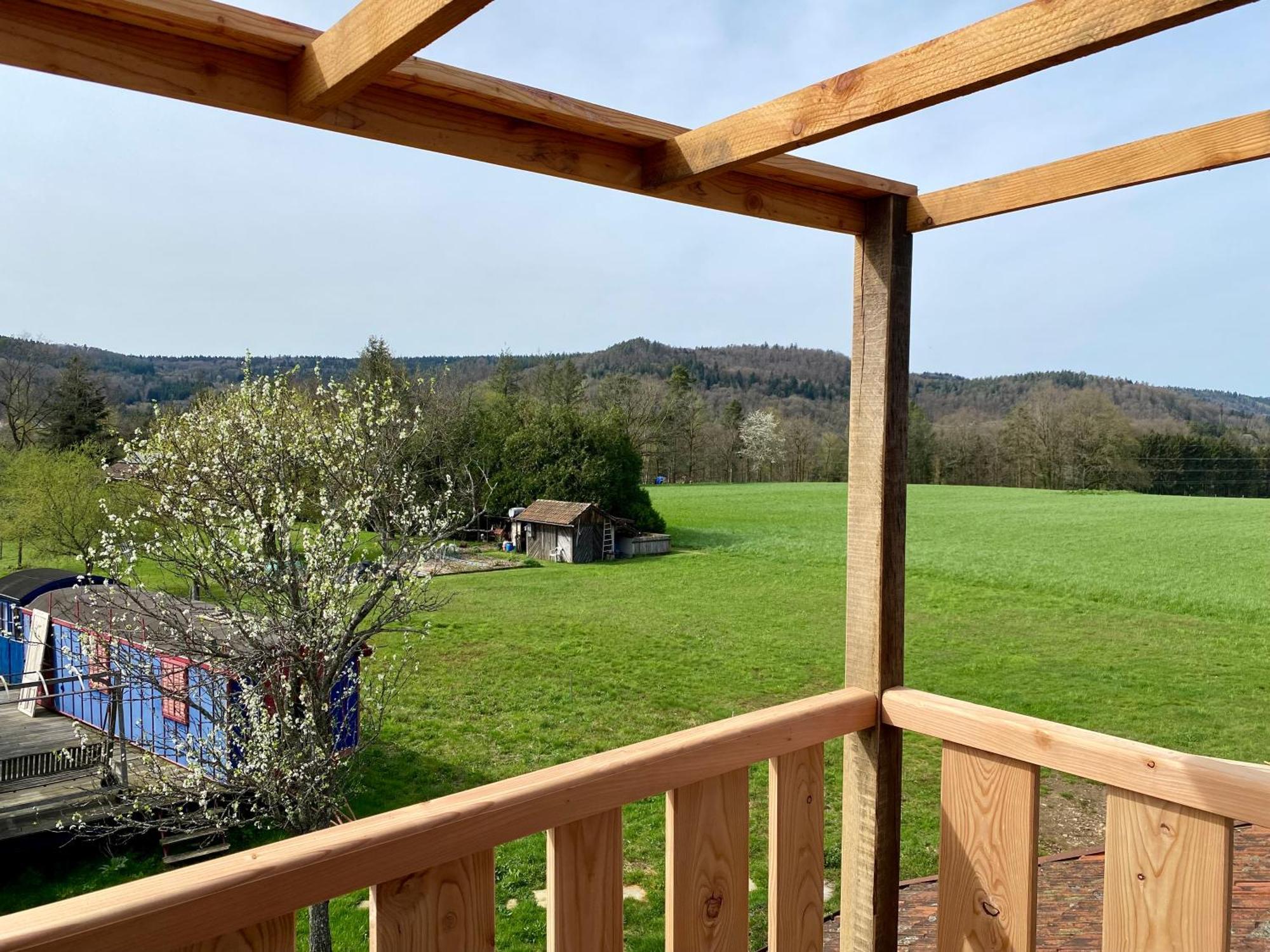 Gite Et Roulotte Dans Les Vosges Remiremont Bagian luar foto